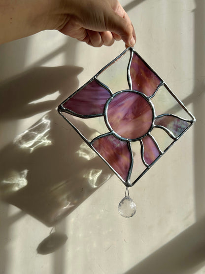 Iridescent purple groovy sun